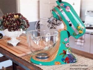 Read more about the article Custom Painted KitchenAid Mixer