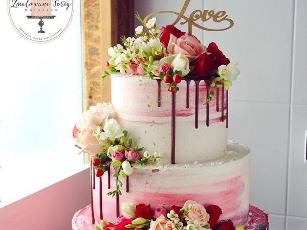 Ombre Wedding Cake || Romantic Wedding Cakes