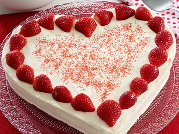 Strawberry Shortcake Heart Cake | Heart Cakes For Birthdays