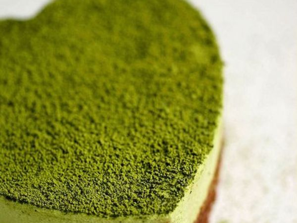 Matcha Green Tea Heart Cake | Heart Cakes For Birthdays